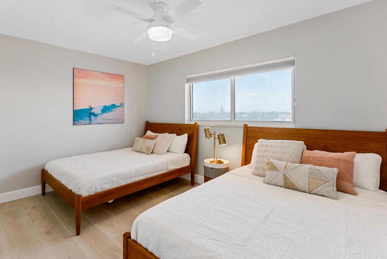 Cocoa Beach Towers Екстериор снимка