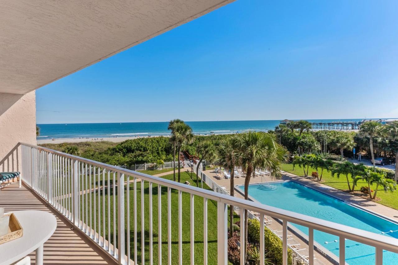 Cocoa Beach Towers Екстериор снимка