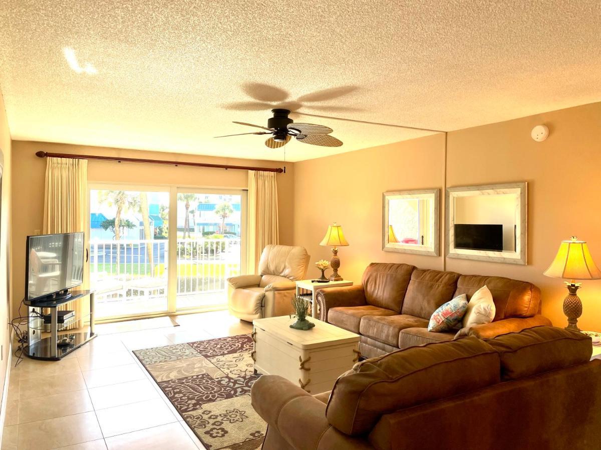 Cocoa Beach Towers Стая снимка