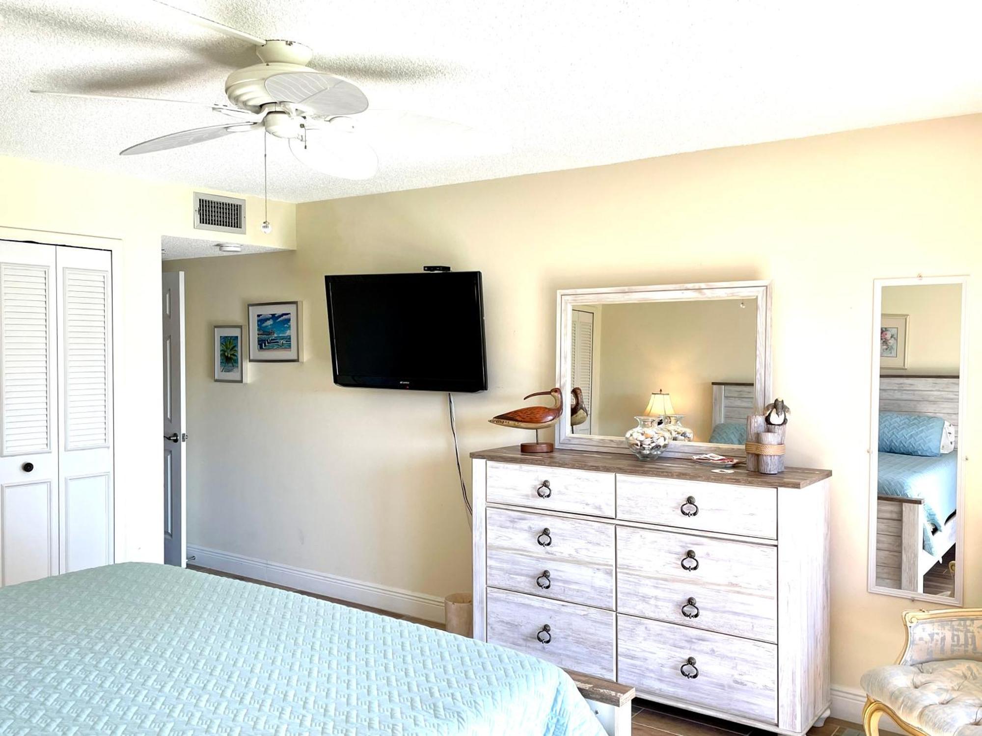 Cocoa Beach Towers Стая снимка
