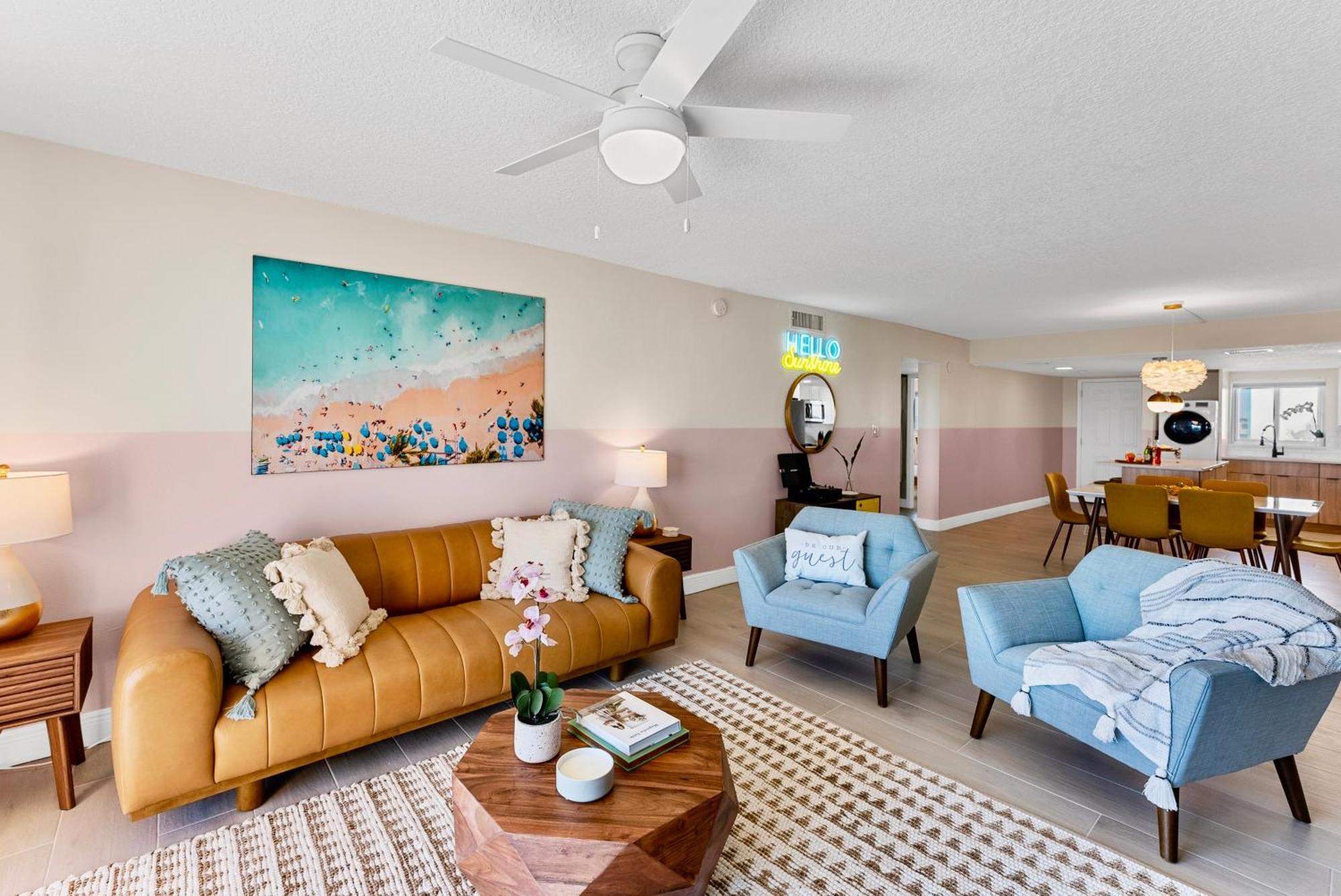 Cocoa Beach Towers Стая снимка